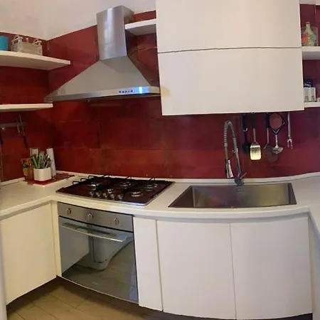 A 100mt Dal Mare Apartment *